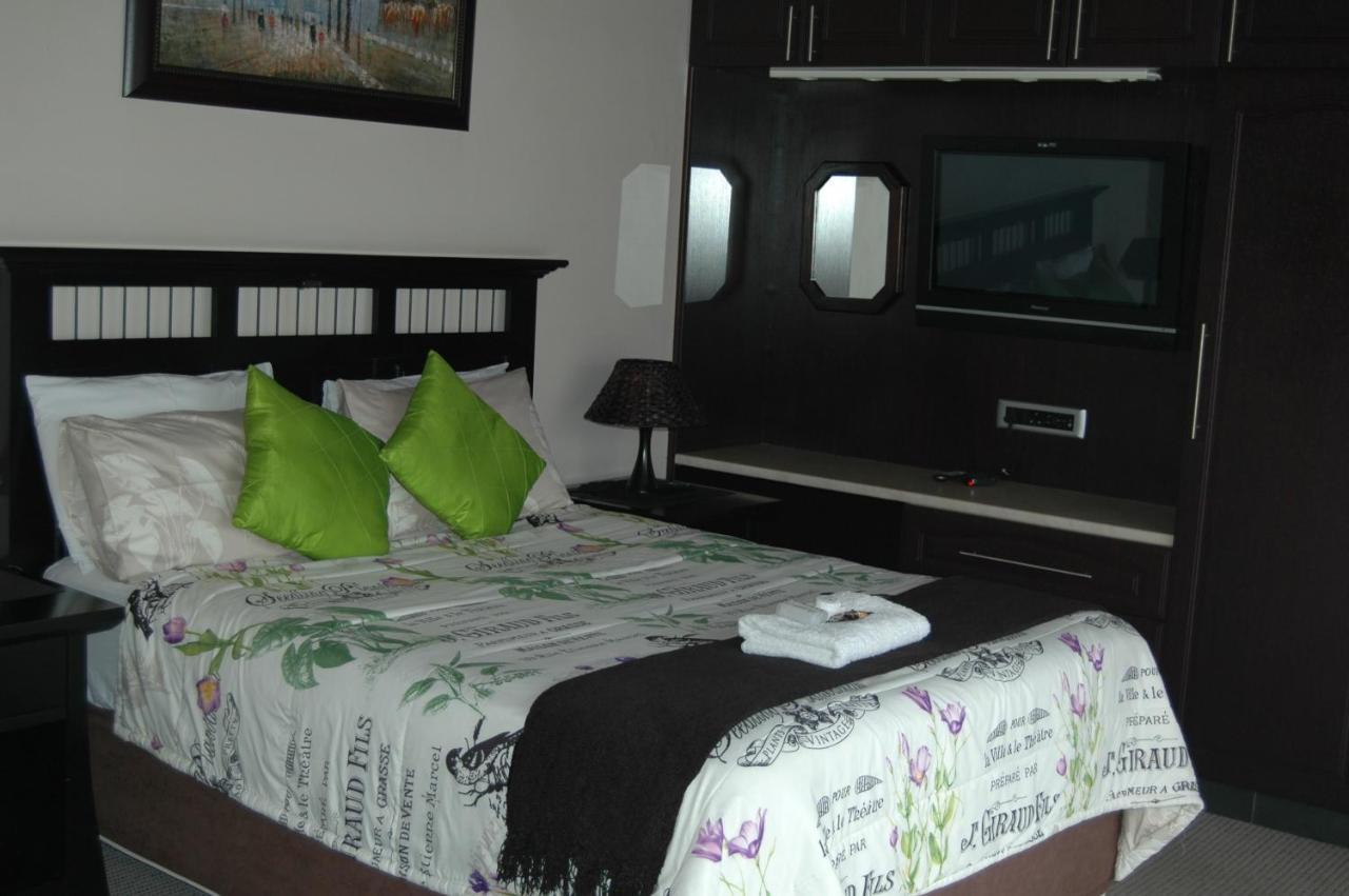 Bon A Vie Self-Catering And B&B Gonubie Full Solar Power, No Load Shedding! מראה חיצוני תמונה