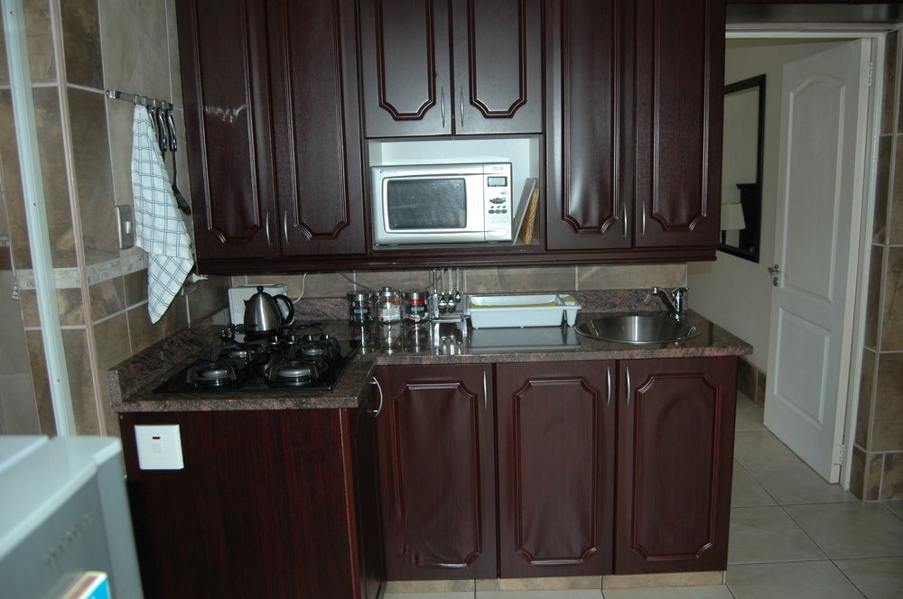 Bon A Vie Self-Catering And B&B Gonubie Full Solar Power, No Load Shedding! מראה חיצוני תמונה